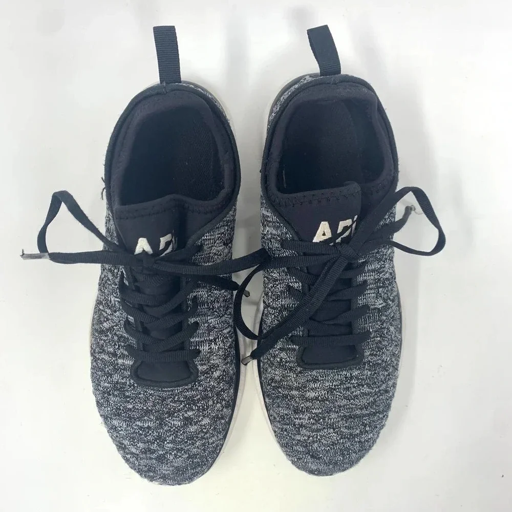 APL TechLoom Phantom Sneakers Shoes Lace-Up Melange Knit Black Gray‎ Size US 8